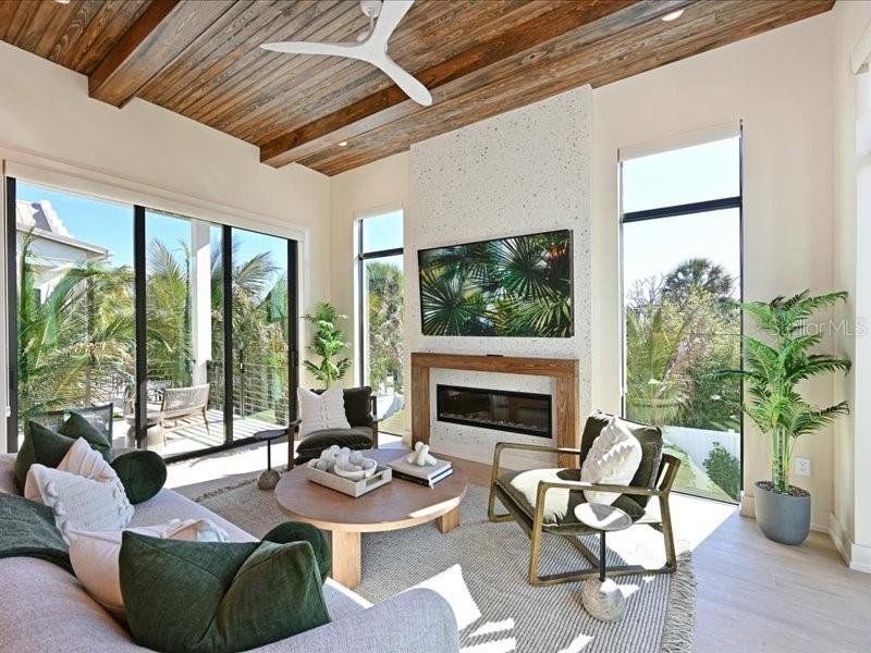 Exterior details and patio area of a home in , Anna Maria (Image 32).