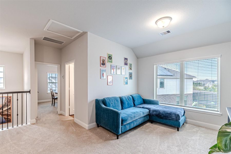 Furnished interior view inside a new home in Bridgeland: Heritage Collection, Cypress (Image 34). Furnished interior view inside a new home in Bridgeland: Heritage Collection, Cypress (Image 34).