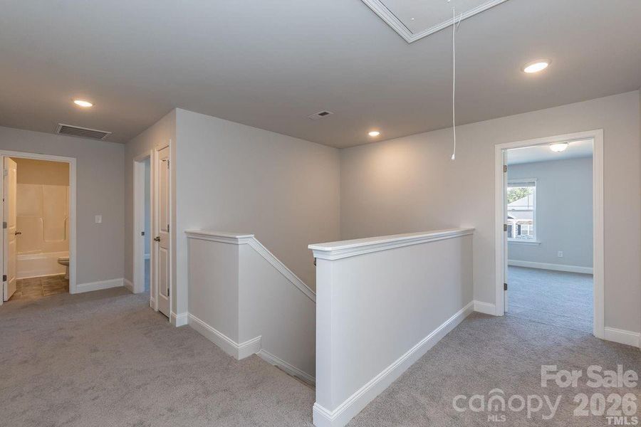Spacious, unfurnished interior of a new home in Cardiff Glyn, Catawba (Image 21). Spacious, unfurnished interior of a new home in Cardiff Glyn, Catawba (Image 21).