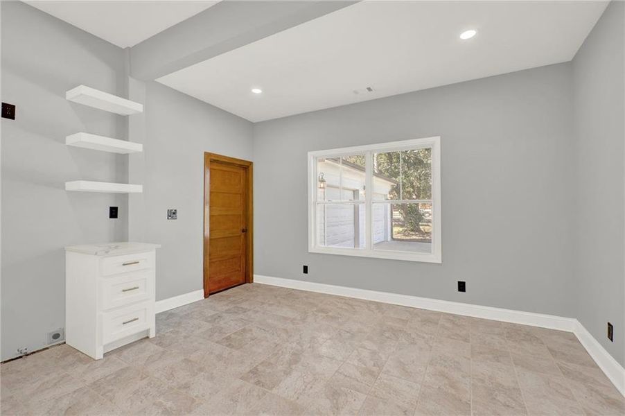 Spacious, unfurnished interior of a new home in , Rockmart (Image 38).