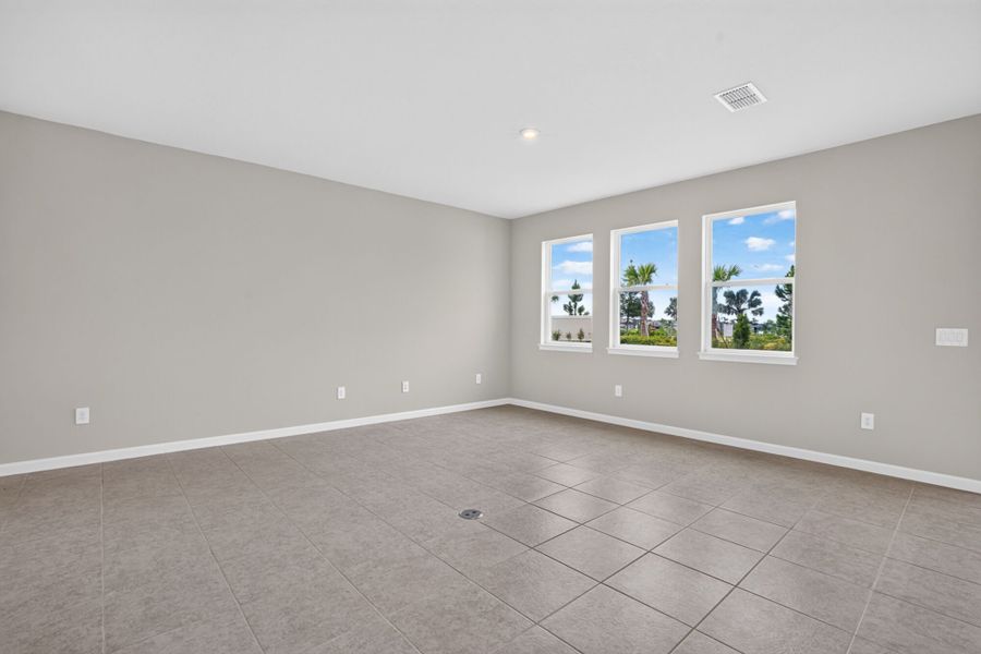 Spacious, unfurnished interior of a new home in Crosswind Ranch, Parrish (Image 8). Spacious, unfurnished interior of a new home in Crosswind Ranch, Parrish (Image 8).