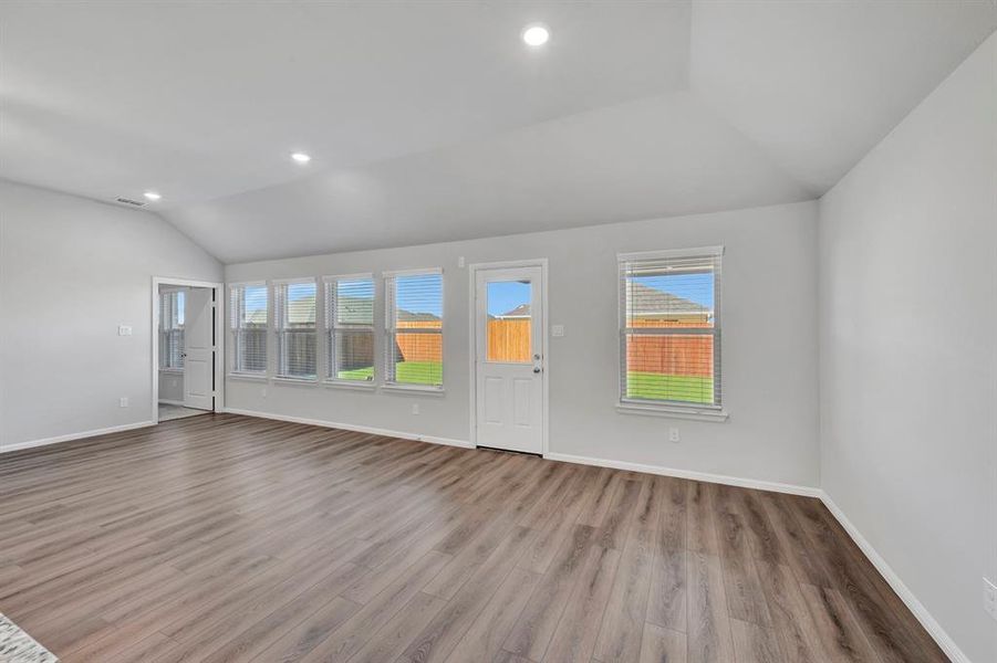 Spacious, unfurnished interior of a new home in Verandah, Royse City (Image 35). Spacious, unfurnished interior of a new home in Verandah, Royse City (Image 35).