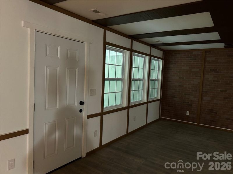 Image 38 of a home in .