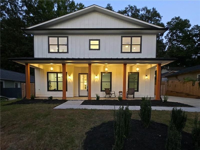 Front exterior of a new home in , Atlanta, GA, highlighting curb appeal (Image 2). Front exterior of a new home in , Atlanta, GA, highlighting curb appeal (Image 2).