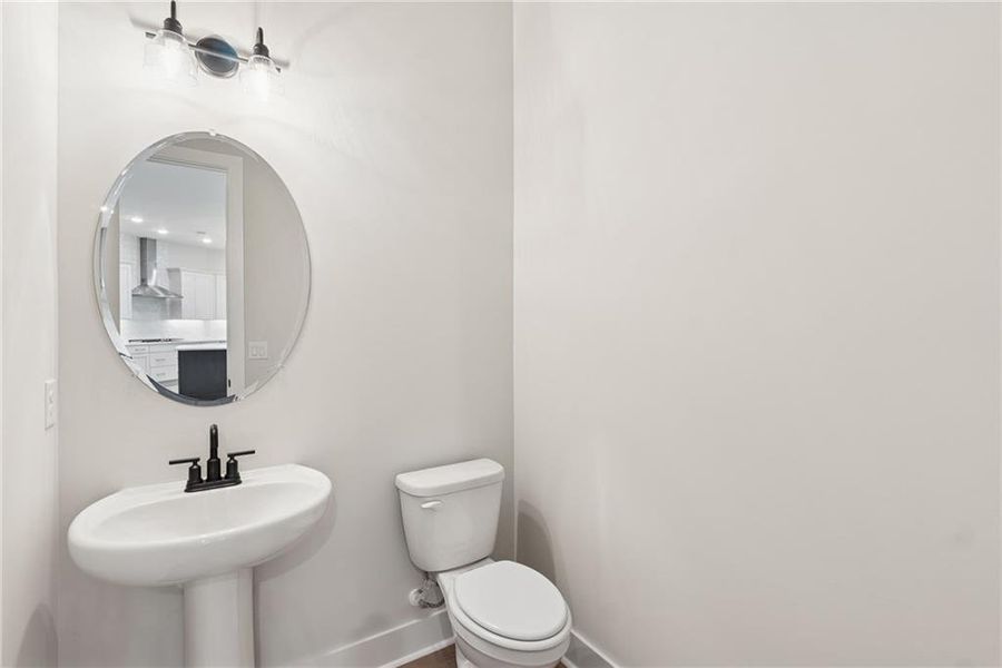 Image 19 of a home in Old Mill Preserve.