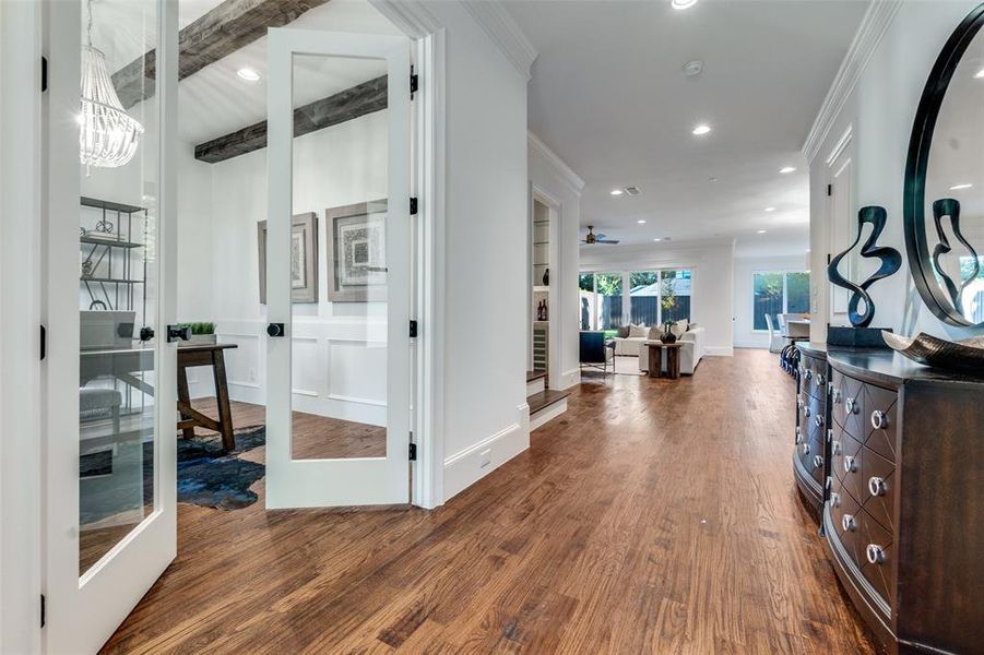 Furnished interior view inside a new home in , Dallas (Image 12).