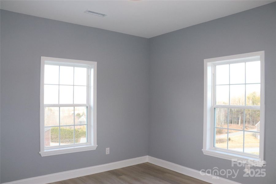 Spacious, unfurnished interior of a new home in , Lenoir (Image 18).