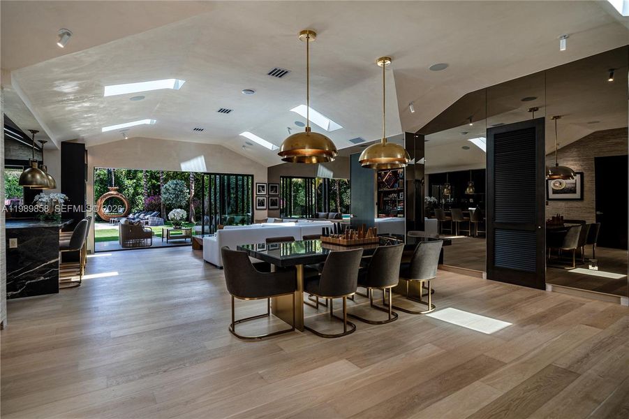 Community amenities in , Miami (Image 43). Community amenities in , Miami (Image 43).