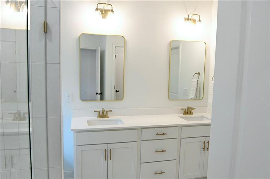 Furnished interior view inside a new home in , Villa Rica (Image 5).