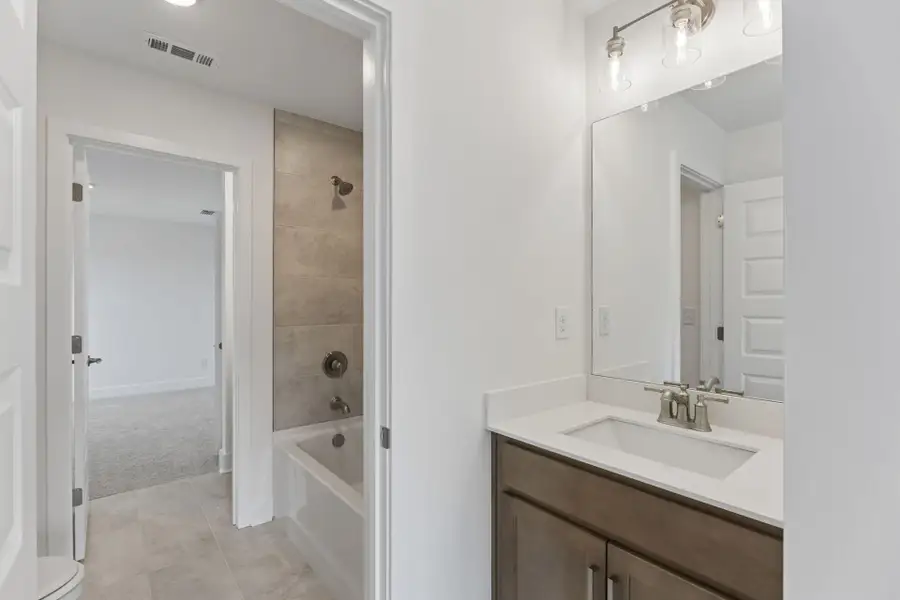 Furnished interior view inside a new home in Glenview Farms, Murfreesboro (Image 11).