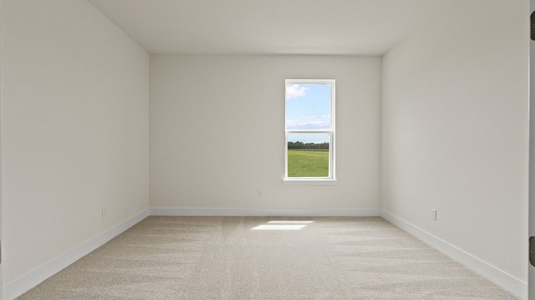 Representative unfurnished interior of a home built from the Longleaf by DRB Homes in Lakeside at Satilla, St. Cloud (Image 31).