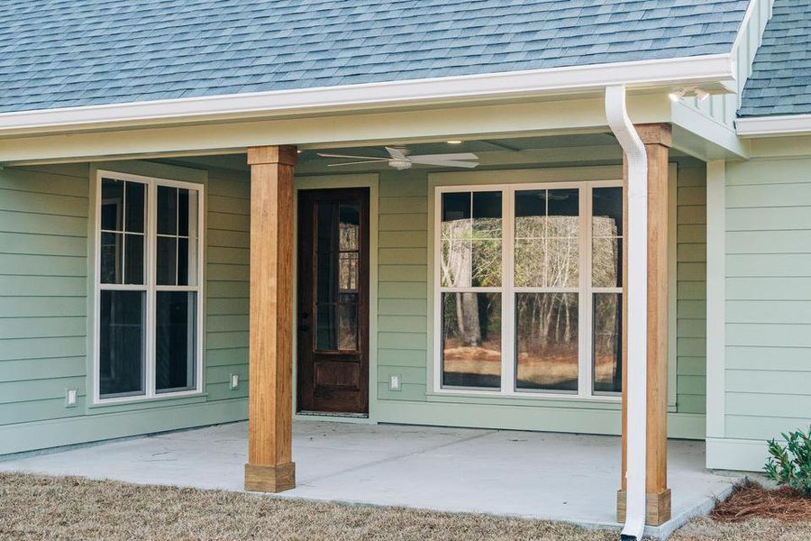 Exterior details and patio area of a home in , Walterboro (Image 32).
