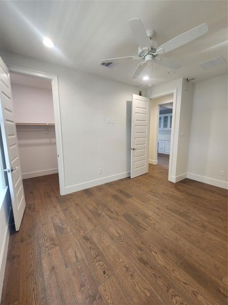 Spacious, unfurnished interior of a new home in , Houston (Image 25). Spacious, unfurnished interior of a new home in , Houston (Image 25).