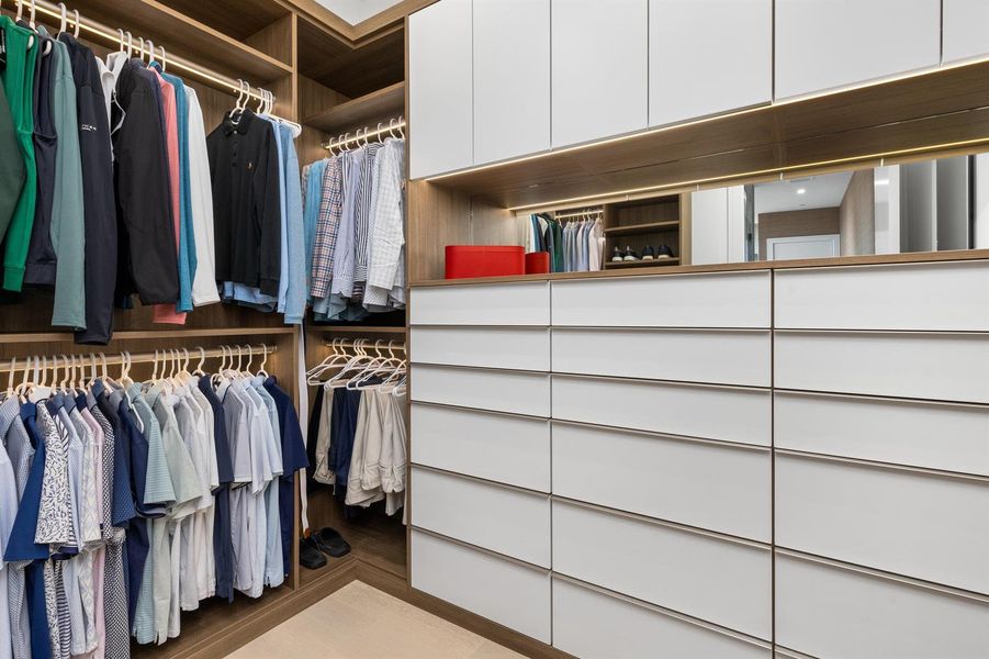 Master Closet 2 Master Closet 2