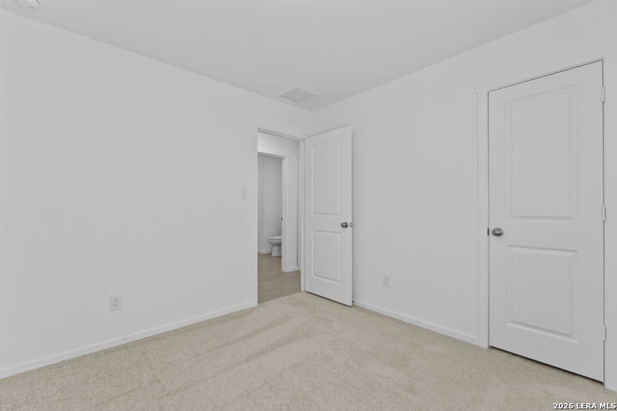 Spacious, unfurnished interior of a new home in Grace Valley, Marion (Image 13).