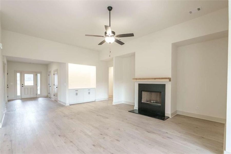 Spacious, unfurnished interior of a new home in , Good Hope (Image 25).