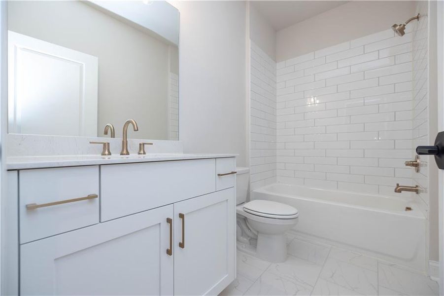 Furnished interior view inside a new home in Ward's Crossing Townhomes, Johns Creek (Image 27).