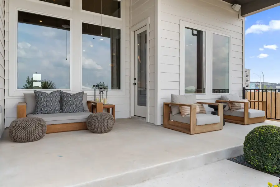 Exterior details and patio area of a home in Edgewood, Leander (Image 3).