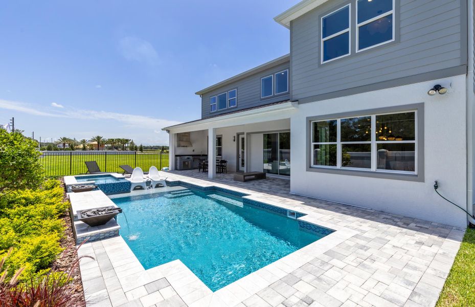 Representative exterior details of a home built from the Roseland by DiVosta in Amara, Lake Worth (Image 3).