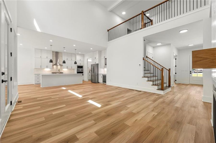 Spacious, unfurnished interior of a new home in , Jefferson (Image 28).