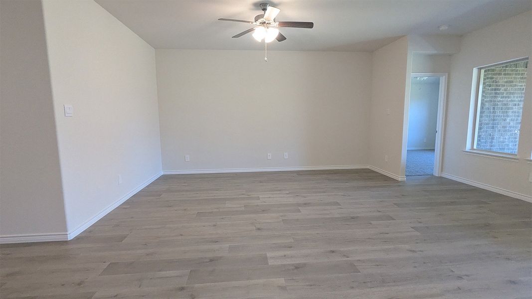 Spacious, unfurnished interior of a new home in Trailstone, Caddo Mills (Image 11). Spacious, unfurnished interior of a new home in Trailstone, Caddo Mills (Image 11).