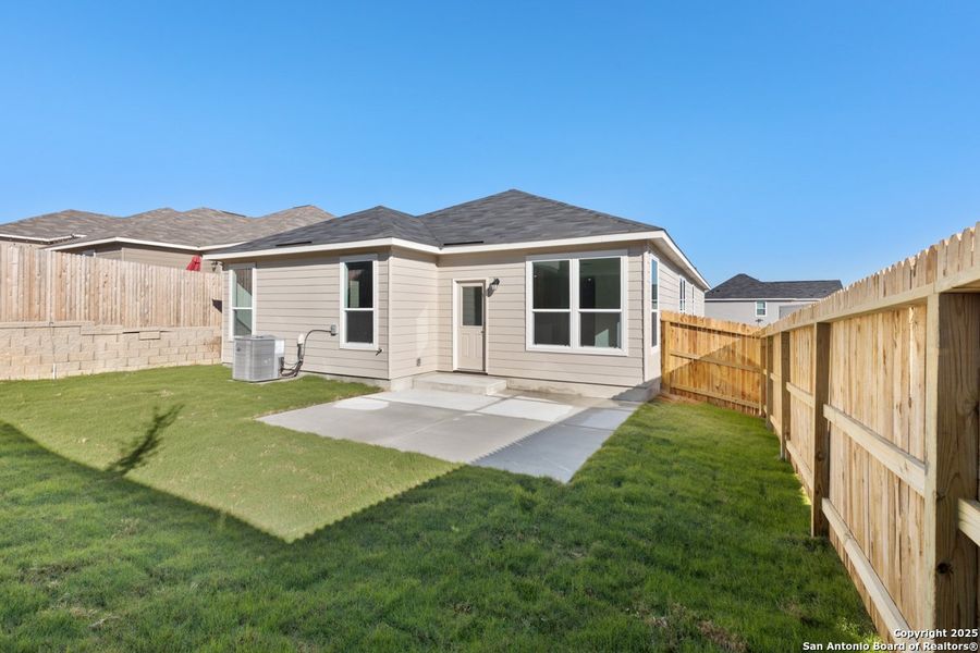 Exterior details and patio area of a home in Knox Ridge, Converse (Image 3).