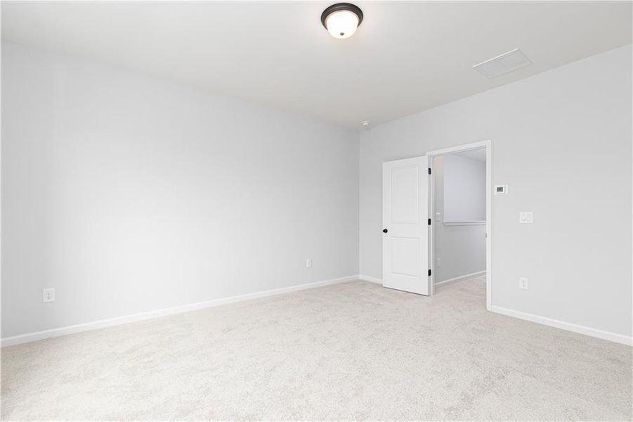 Spacious, unfurnished interior of a new home in Madison at Buice Lake, Acworth (Image 12). Spacious, unfurnished interior of a new home in Madison at Buice Lake, Acworth (Image 12).