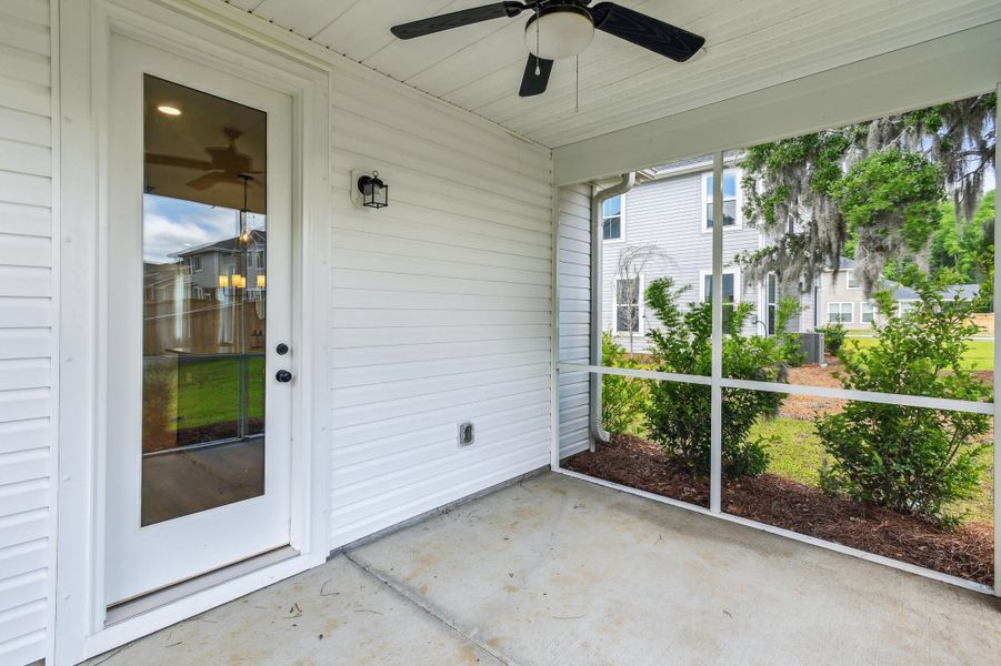 Image 31 of a home in Windsor Crossing.