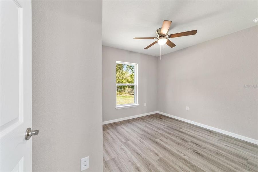 Spacious, unfurnished interior of a new home in , Ocala (Image 26).