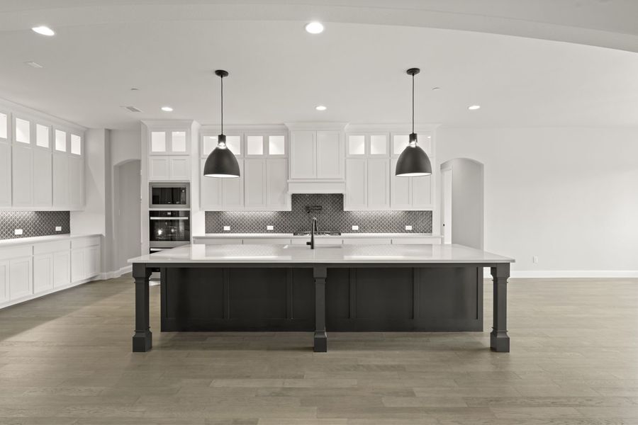 Representative furnished interior of a home built from the Southport by Windsor Homes in Ridge Pointe Estates, McLendon-Chisholm (Image 8).