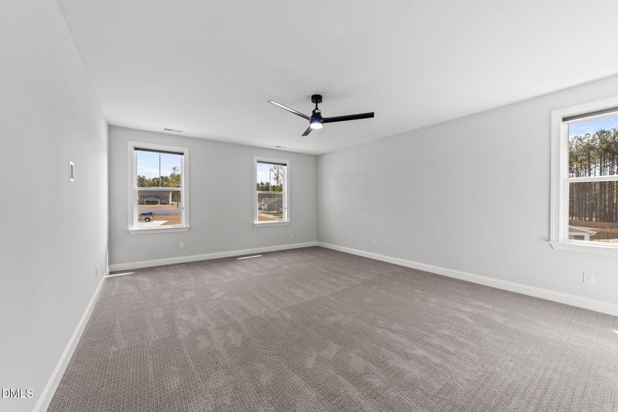 64-web-or-mls-VB4A8124