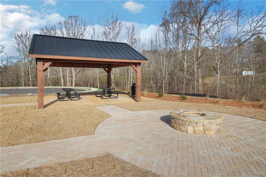 Community amenities in Villas at Dawsonville, Dawsonville (Image 58).