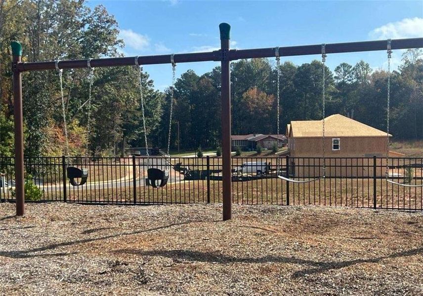 Community amenities in Fern Dale, Fairburn (Image 4). Community amenities in Fern Dale, Fairburn (Image 4).