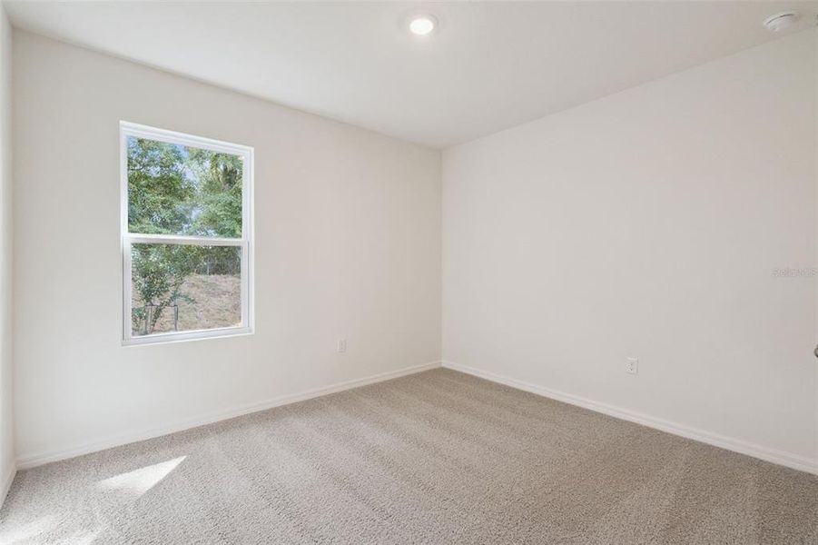 Spacious, unfurnished interior of a new home in , Daytona Beach (Image 19).
