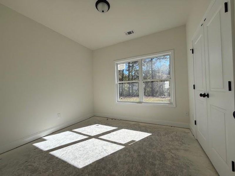 Spacious, unfurnished interior of a new home in , Rockmart (Image 9).