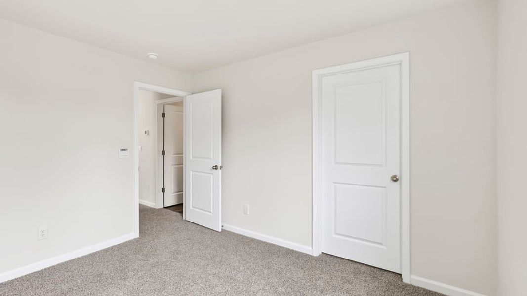 Spacious, unfurnished interior of a new home in Durbin Meadows, Fountain Inn (Image 29). Spacious, unfurnished interior of a new home in Durbin Meadows, Fountain Inn (Image 29).