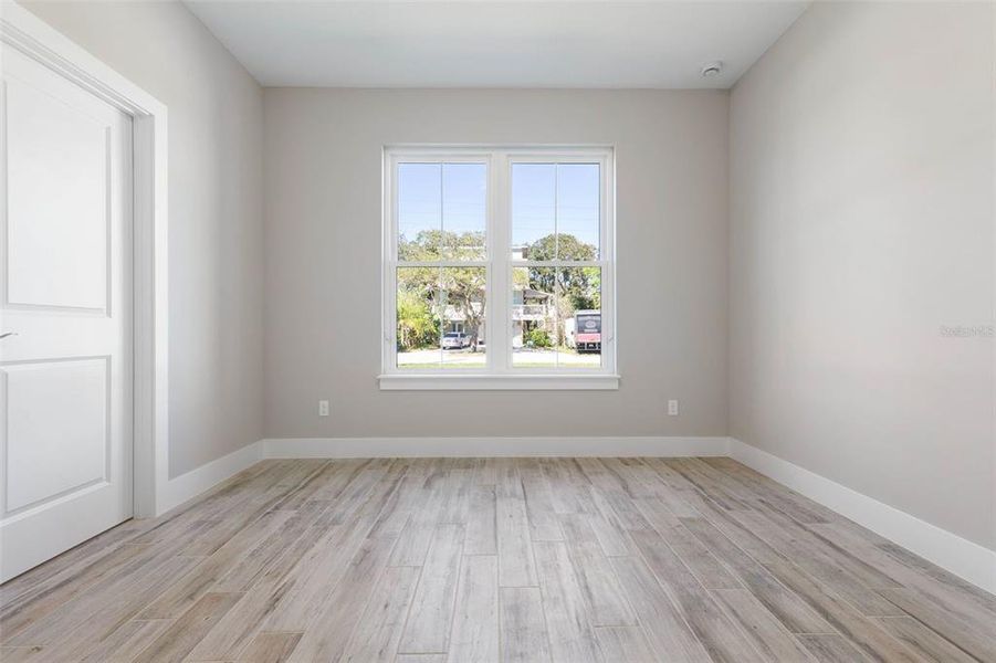 Spacious, unfurnished interior of a new home in , Palm Coast (Image 26).