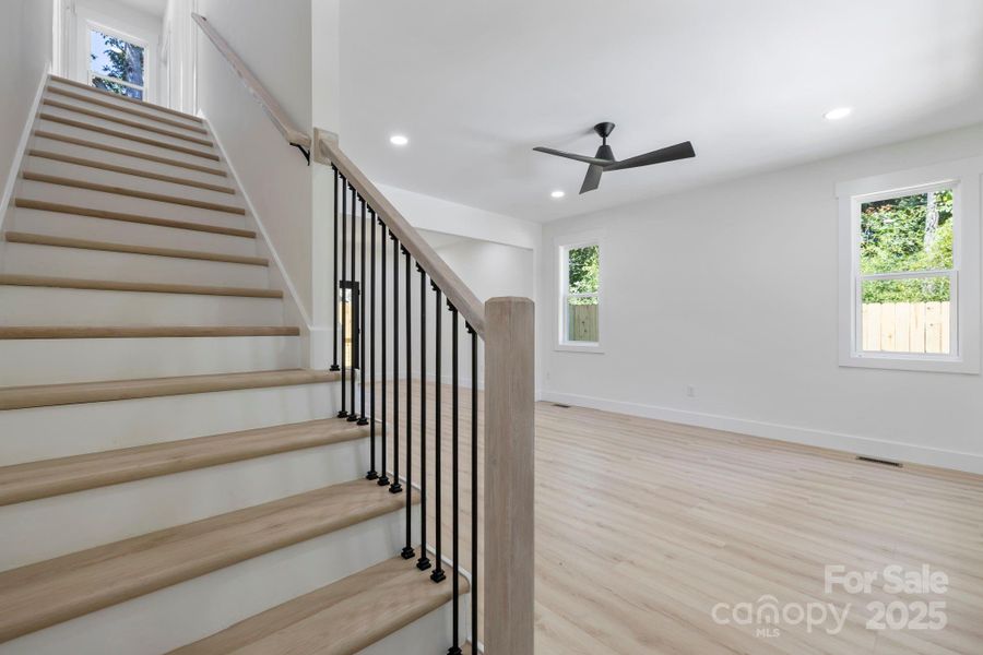 Spacious, unfurnished interior of a new home in , Flat Rock (Image 14).