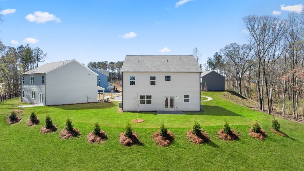 Representative exterior details of a home built from the Hanover by D.R. Horton in Braselton Village, Braselton (Image 3).