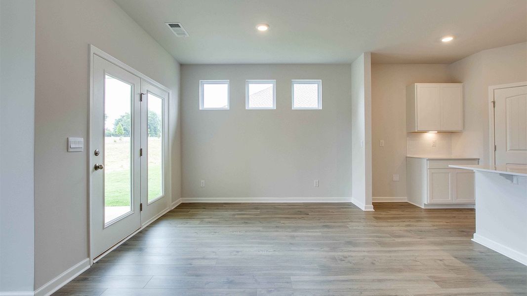 Spacious, unfurnished interior of a new home in Legacy Farms, White House (Image 21). Spacious, unfurnished interior of a new home in Legacy Farms, White House (Image 21).