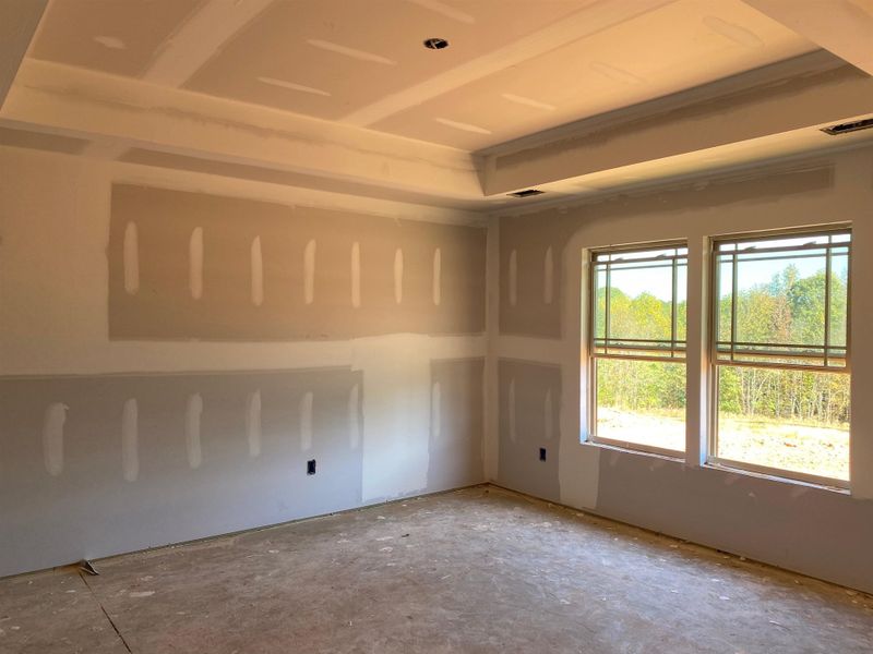 Spacious, unfurnished interior of a new home in Huckleberry Cove, Chesnee (Image 5).