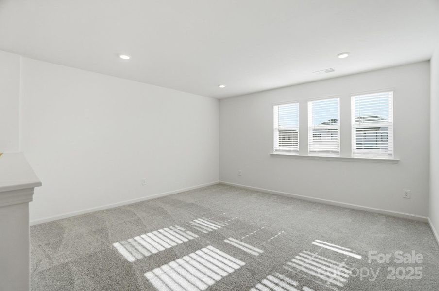 Spacious, unfurnished interior of a new home in Wilson Creek, Indian Land (Image 32). Spacious, unfurnished interior of a new home in Wilson Creek, Indian Land (Image 32).