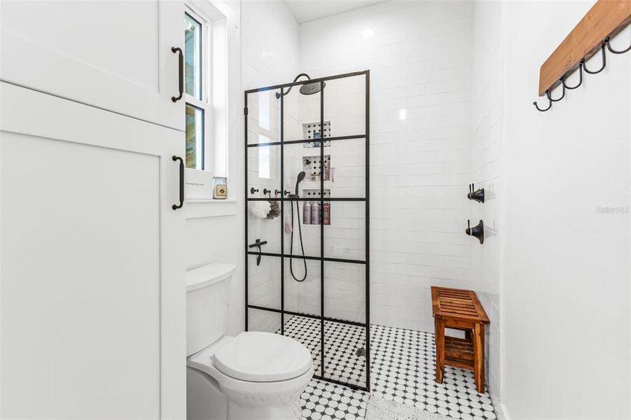 Image 87 of a home in .