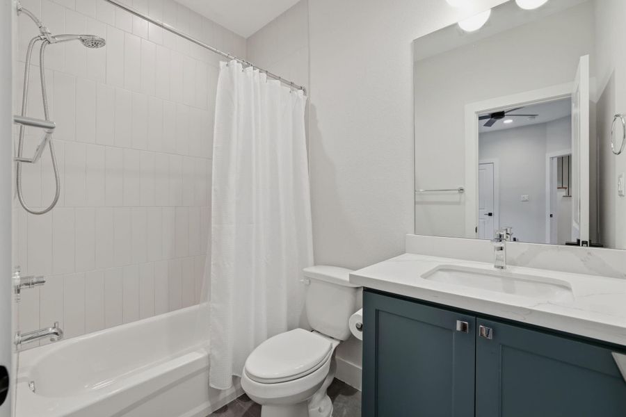 Furnished interior view inside a new home in , Houston (Image 34).