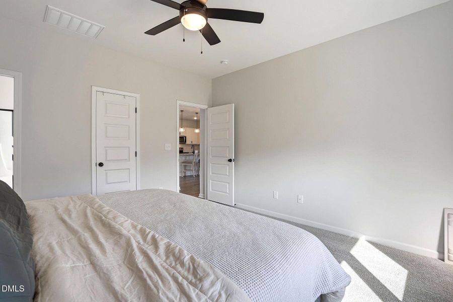 24-web-or-mls-263 Maidenhair Pl-89