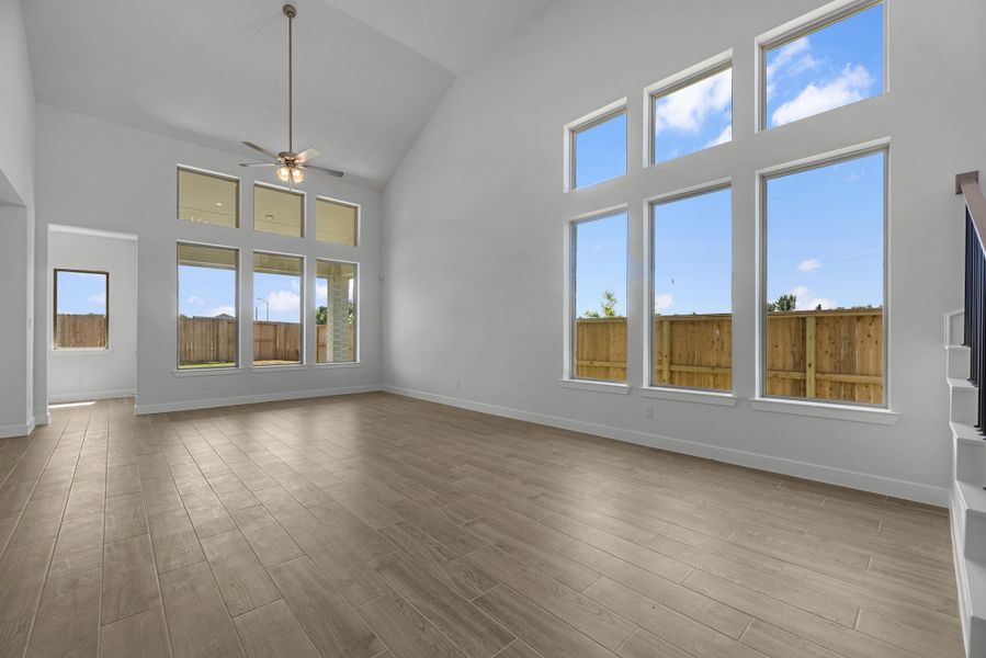 Spacious, unfurnished interior of a new home in Sienna, Missouri City (Image 12). Spacious, unfurnished interior of a new home in Sienna, Missouri City (Image 12).