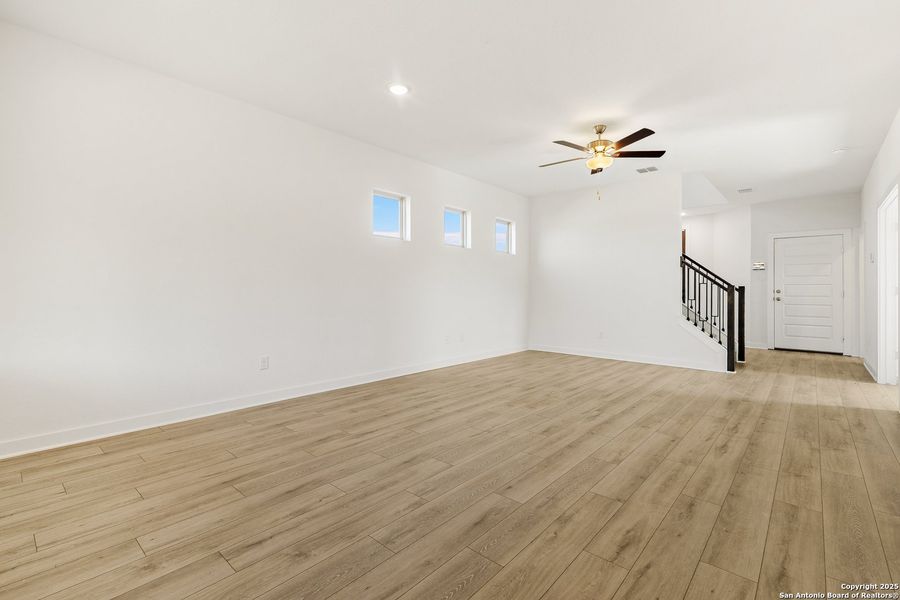 Spacious, unfurnished interior of a new home in Trilogy Grove, Leon Valley (Image 22). Spacious, unfurnished interior of a new home in Trilogy Grove, Leon Valley (Image 22).