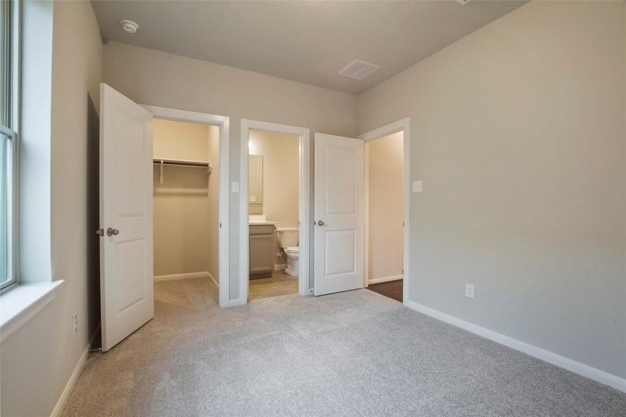 REPRESENTATIVE PHOTO – Photo does not represent actual home options and selections. Ask Sales Consultant for specific selections. REPRESENTATIVE PHOTO – Photo does not represent actual home options and selections. Ask Sales Consultant for specific selections.