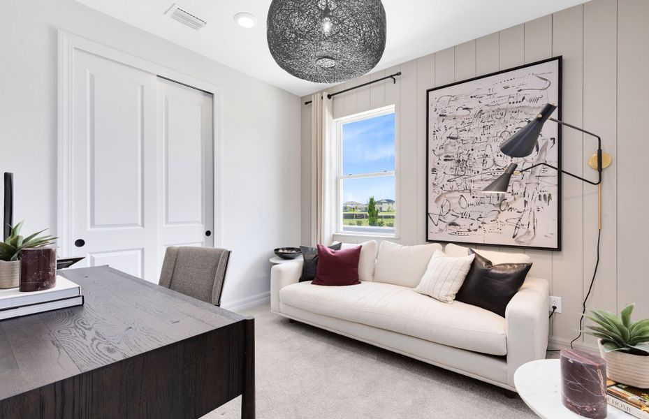 Representative furnished interior of a home built from the Highgate by Pulte Homes in Waterstone at Halifax Plantation, Ormond Beach (Image 27).