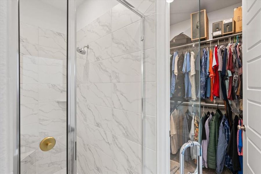 Close-up of interior finishes inside a home in North Sky, Celina (Image 20).